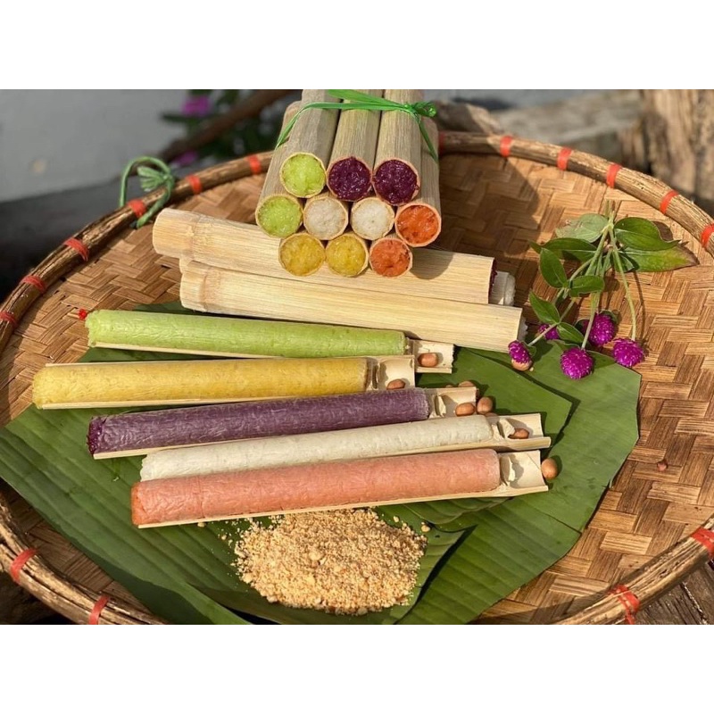 CƠM LAM NGŨ SẮC