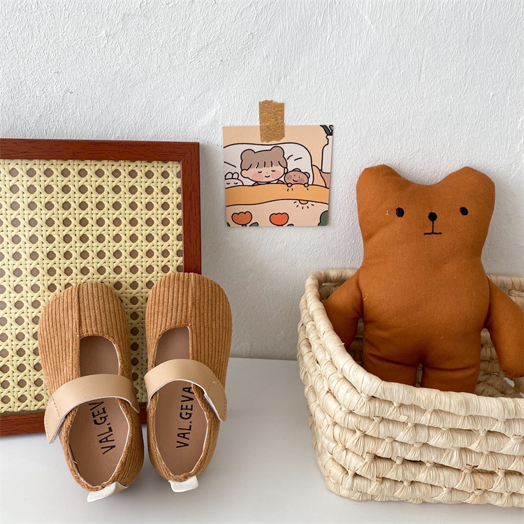 Giày da công chúa thoáng khí chống trượt không thấm nước phong cách retro Hàn Quốc cho bé