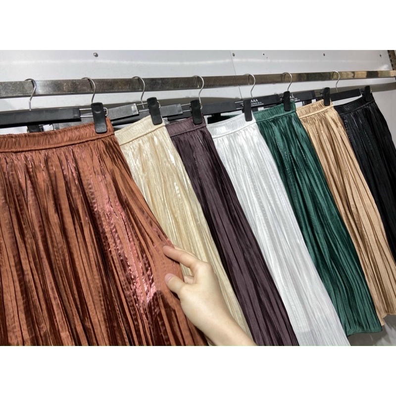 Chân váy dập ly ánh nhũ siêu hot - Hàng Quảng Châu