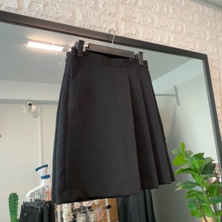 Chân váy vạt xếp ly