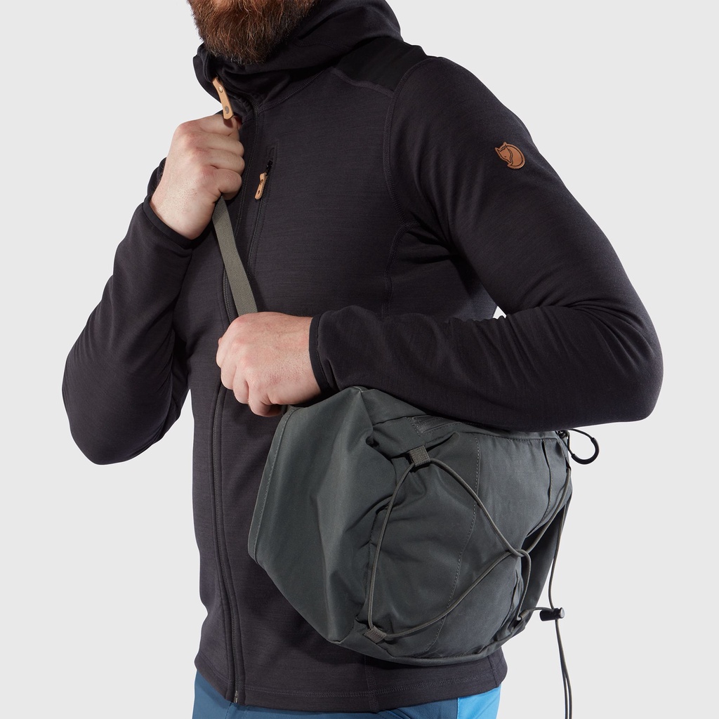 Balo du lịch cáo Fjallraven Kajka 75