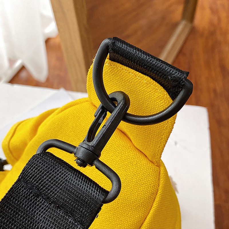 Túi Đeo Chéo Hình Búp Bê AKKU Dễ Thương Cho Bé