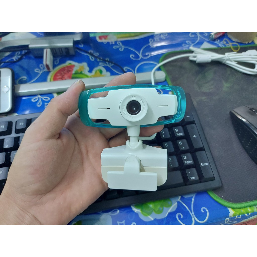 Webcam máy tính có led chủ động tắt mở dạng kẹp HD 720p | BigBuy360 - bigbuy360.vn