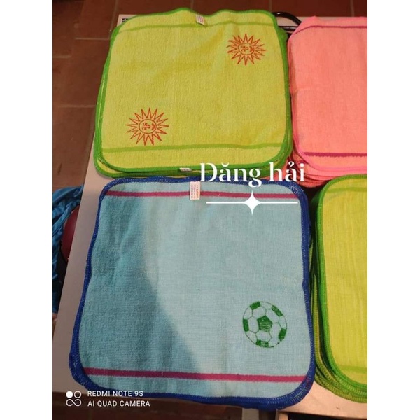 Khăn mầm non in 50 ký hiệu khác nhau