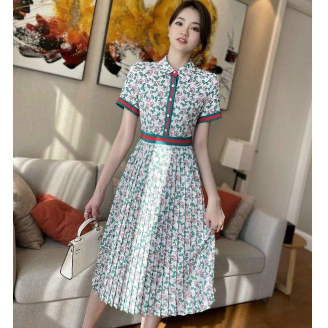 HÀNG NHẬP - ĐẦM LỤA HOA CHÂN VÁY XẾP LY