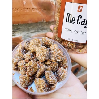 Me Tắc Cay, Omai Me Bọc Xí Muội Vị Cay Tê Vừa Phải, Dễ Ăn, Hộp 400gram