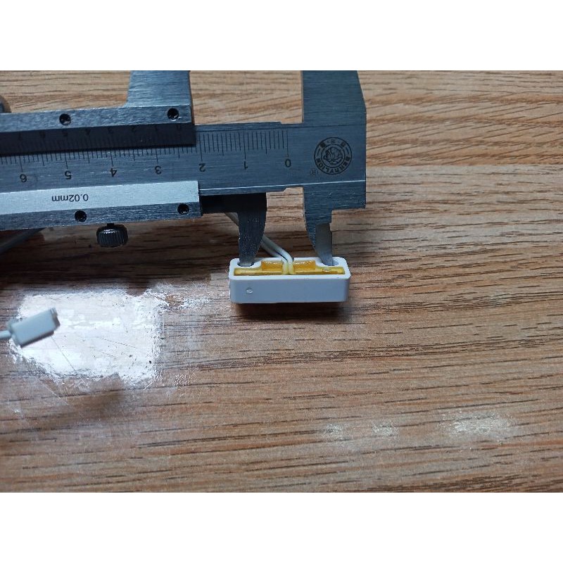 Công tắc từ máy nước nóng trực tiếp