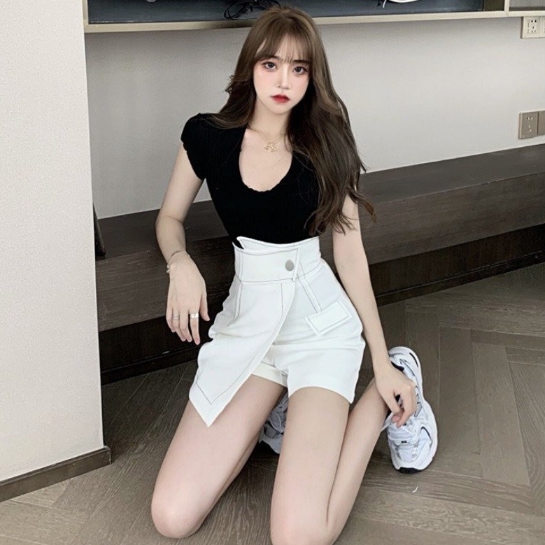 [AdorablexBeautiful] Quần Giả Váy Họa Tiết Xẻ Đùi Dễ Thương Trắng Đen Hot Trend 2022