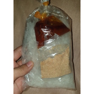 Bánh tráng trộn muối nhuyễn sa tế cay
