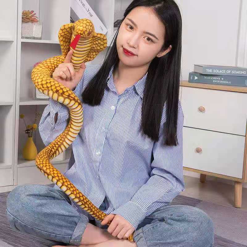 Rắn cao su. Thú Nhồi Bông Hình Rắn Hổ Mang Sinh Động