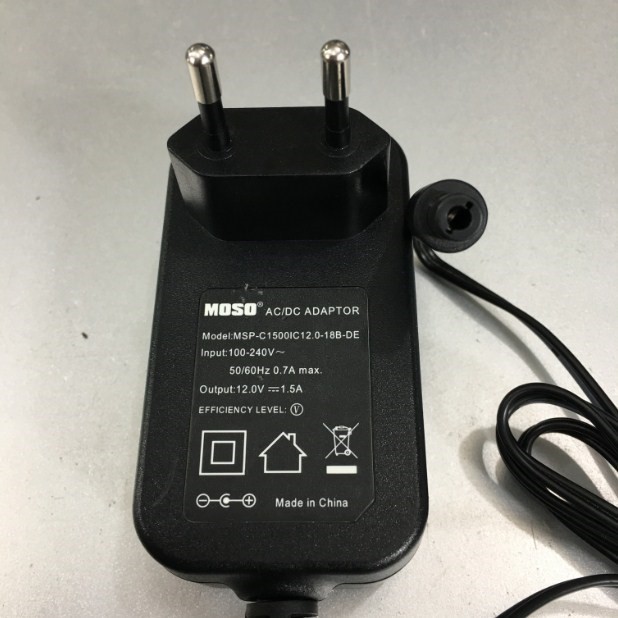 Nguồn 12V-1.5A Moso. Điện áp 12.1V Dòng ra max 2A, hoạt động ổn định ở 1.5A Có bảo vệ quá dòng Dây lỏi đồng to dài.