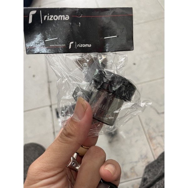 Bình dầu kiểu rizoma (brem)