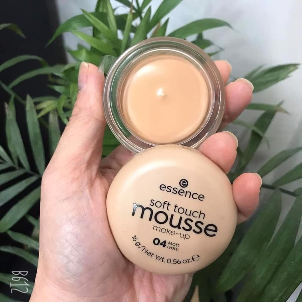 PHẤN TƯƠI ESSENCE SOFT TOUCH MOUSSE