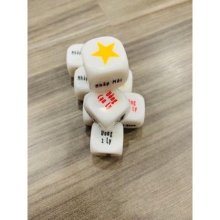 xúc xắc uống rượu
