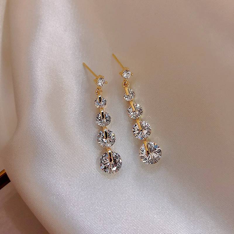 Villanelle Accessories 925 Khí chất kim bạc Bông tai dài tua rua Hàn Quốc Ngọc trai mới Hoa tai kim cương tất cả phù hợp với phụ nữ