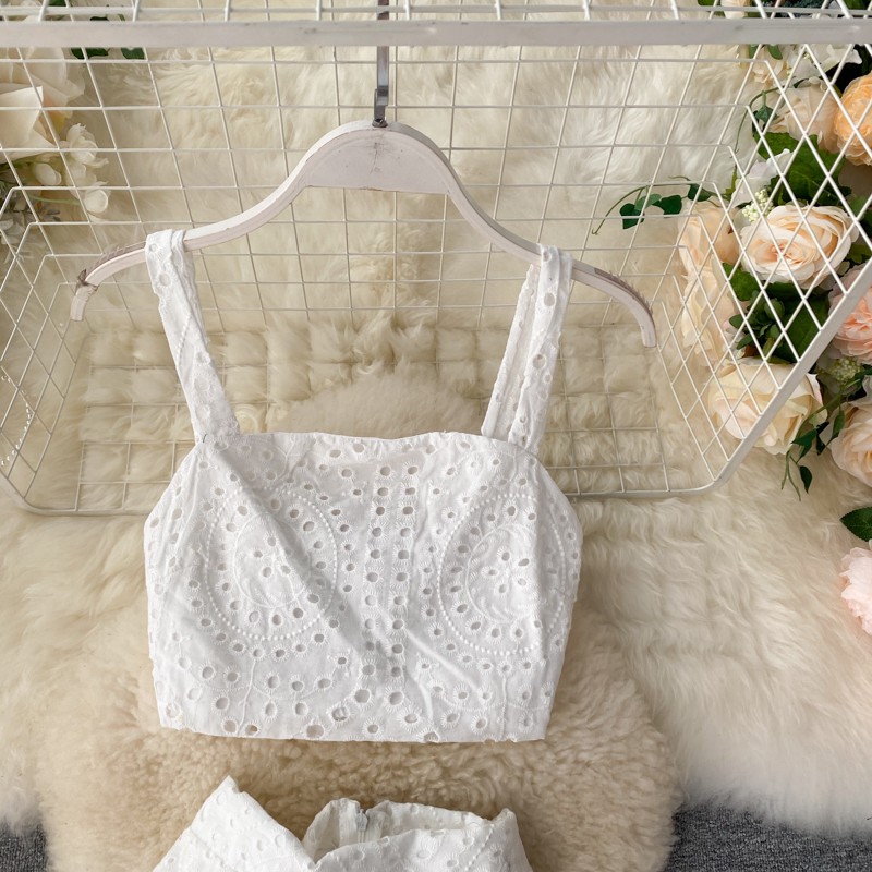 Bộ váy dáng xòe áo Croptop đi biển 2021 | BigBuy360 - bigbuy360.vn