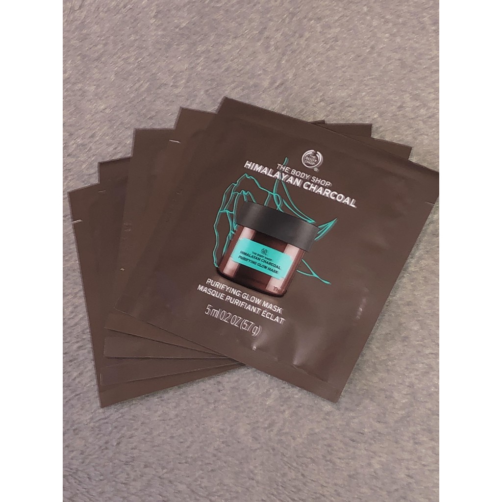 Mặt nạ The Body Shop Himalayan Charcoal Purifying Glow Mask