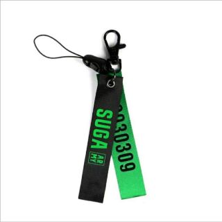 Nametag dây đôi BTS