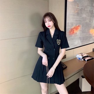 {Order bigsize,M-4xl}Váy cổ vest tay ngắn triết dập li eo