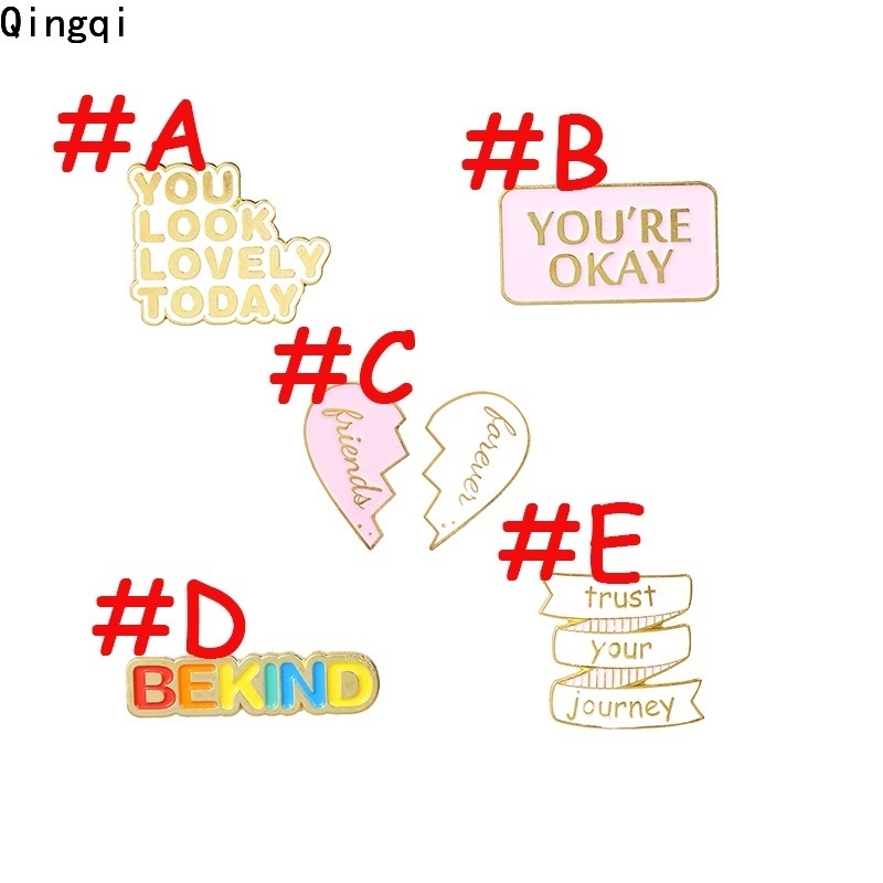 Ghim cài áo Miss Zoe tráng men khắc chữ tiếng anh ý nghĩa tùy chọn