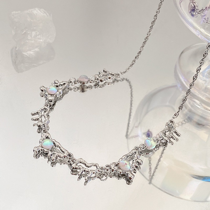 Vòng cổ Đính Đá Mặt Trăng Thiết Kế Đơn Giản Dễ Phối Đồ Phong Cách Hàn Quốc