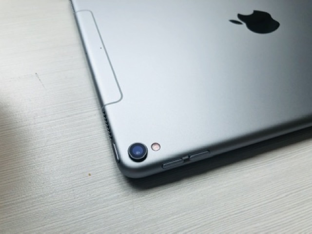 iPad Pro 10.5Inch 64gb Wifi 4g silver