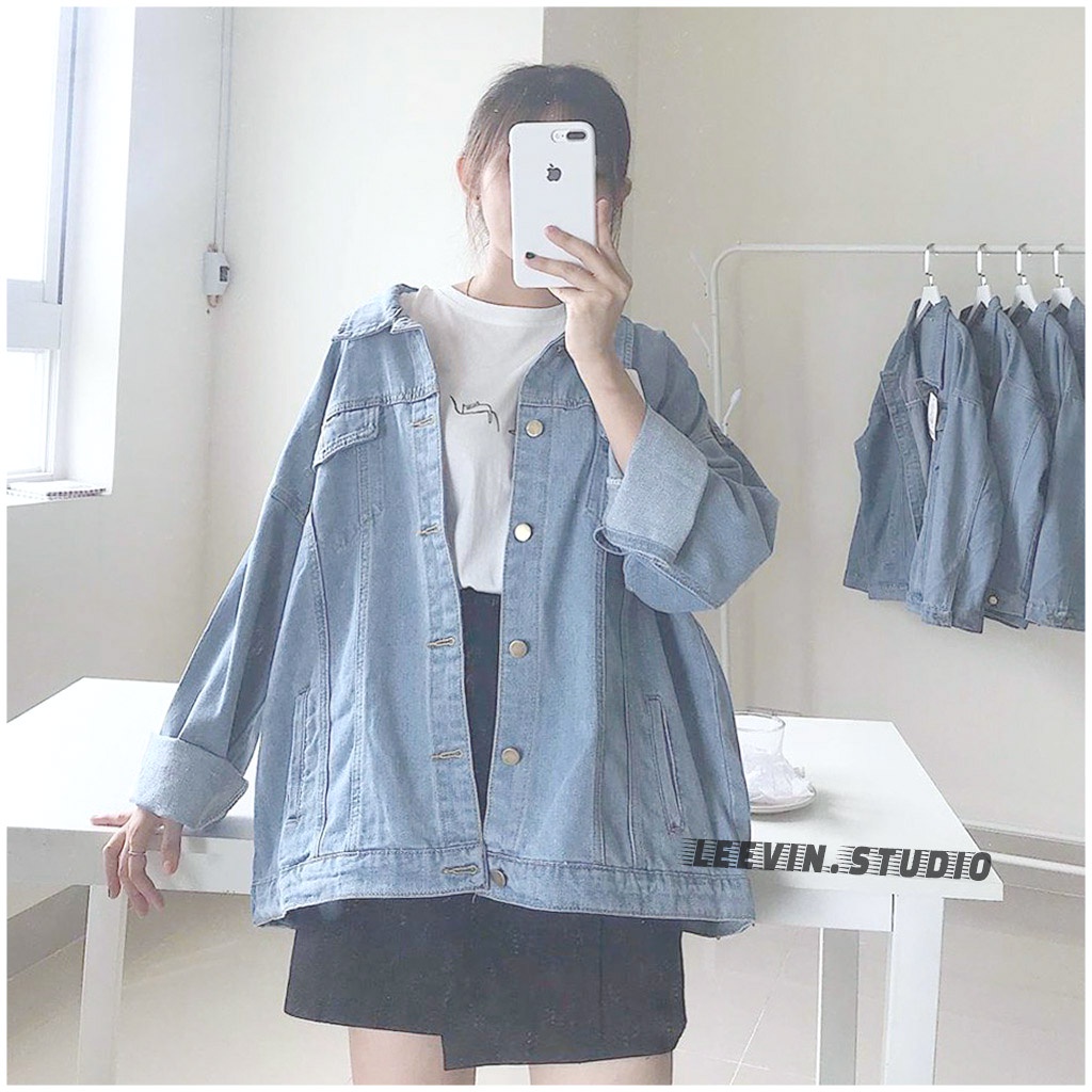 Áo Khoác Nữ Jean UNISEX Form Rộng Nam Nữ Màu Xanh và Đen - Áo khoác bò nữ form rộng suông Leevin Store
