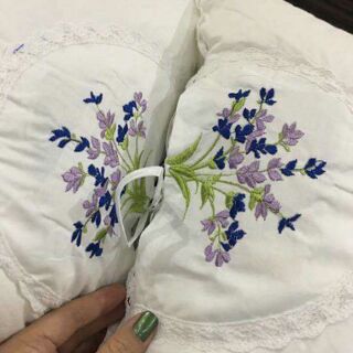 Gối lông vũ có hương thơm Lavender
