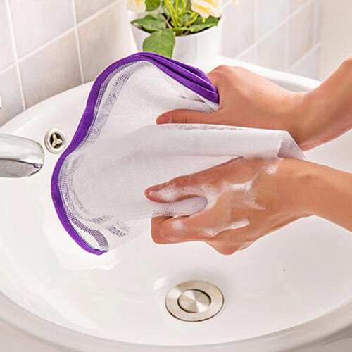 Tấm lưới ủi bảo vệ quần áo tiện lợi