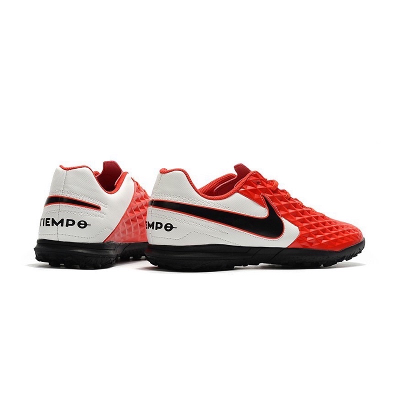 Thanh lý giày đá banh bóng Tiempo legend đẹp rẻ