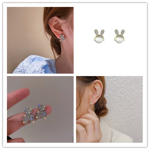 Khuyên tai hình thỏ/ gấu mini đính đá nhân tạo đơn giản đáng yêu thời trang