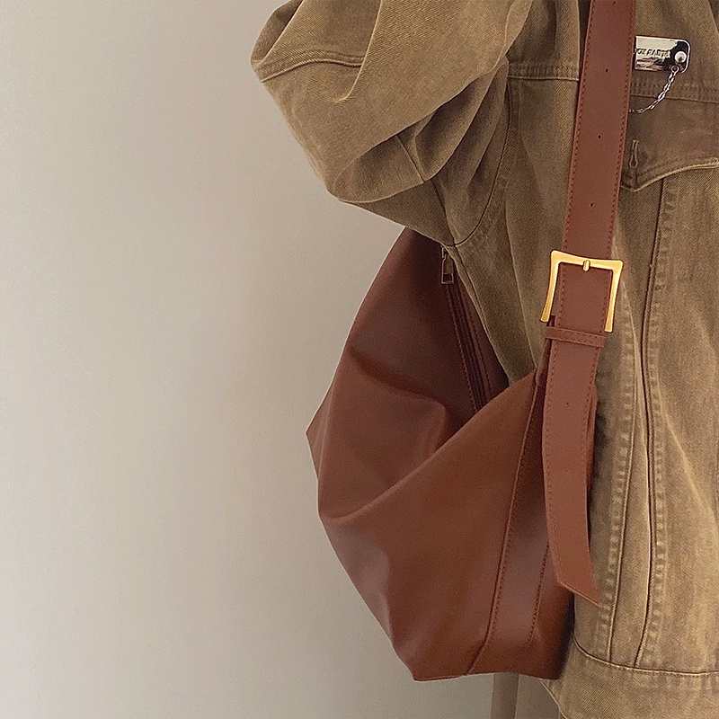 Túi đeo vai cỡ lớn mềm mại phong cách Nhật Hàn đơn giản dễ phối đồ cho nữ