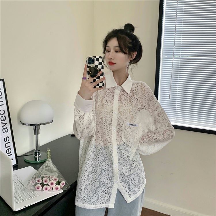 Áo không tay cổ chữ V/áo mi ren khoét rỗng phong cách Hàn Quốc