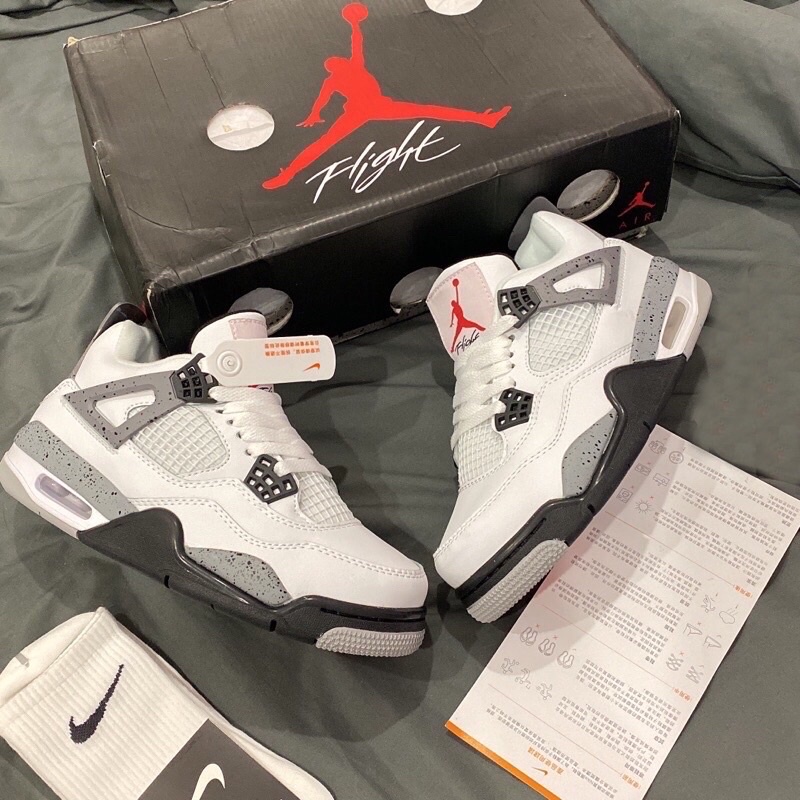 GIÀY JD4 RETRO XÁM TRẮNG SC