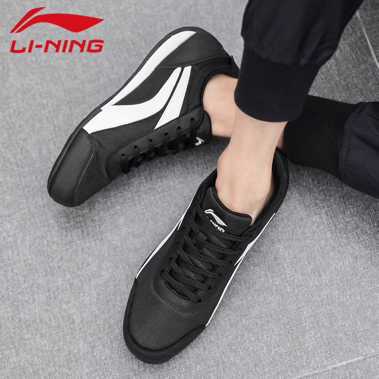 Giày LINING đen logo trắng