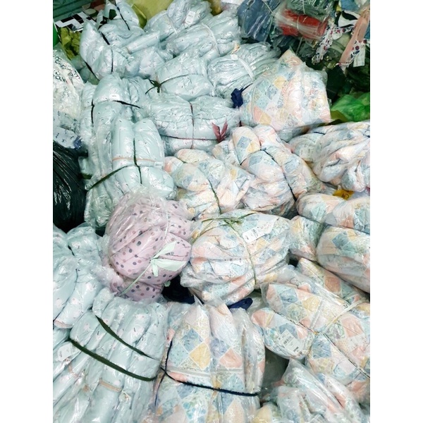 Áo khoác tuu cho bé gái