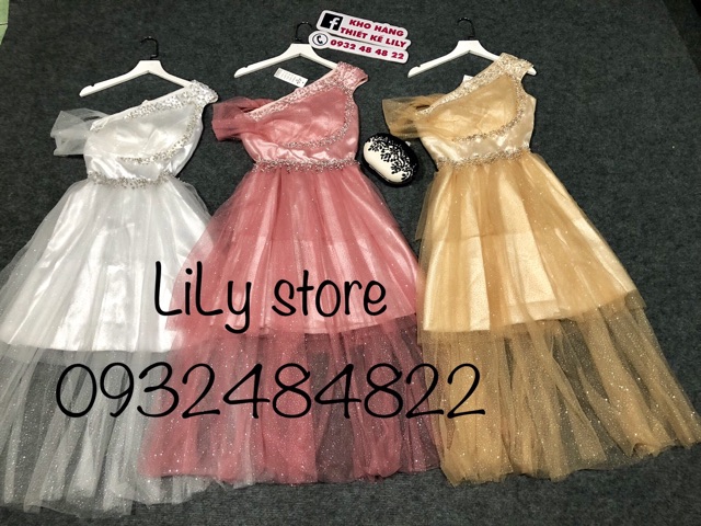 ẢNH VÀ VIDEO THẬT 1000% _ ĐẦM XOÈ KIM TUYẾN LỆCH VAI