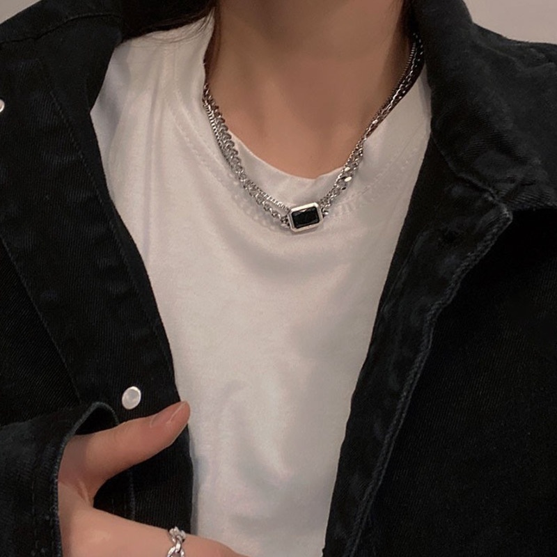 Vòng Cổ Hai Lớp Bằng Thép Titan Màu Đen Thiết Kế Hình Học Sang Trọng Cổ Điển Cho Nữ