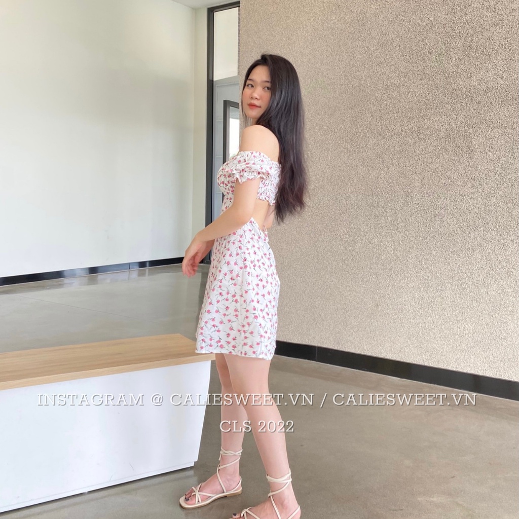 Váy hoa nhí trễ vai Caliesweet váy hở lưng hoa nhí cổ yếm chất thô CLS019