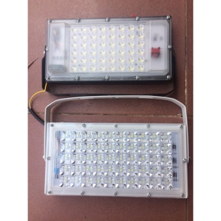 đèn led pha 220v 50W mới 2018