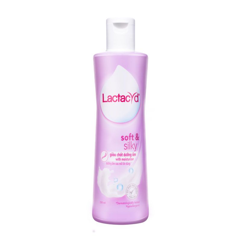 Dung dịch vệ sinh nữ Lactacyd soft &amp; silky (250ml)