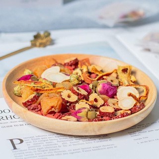 Trà detox thảo mộc ( khổ qua, kỷ tử,lá dứa,cỏ ngọt,hồng,bạc hà,cam thảo ..)