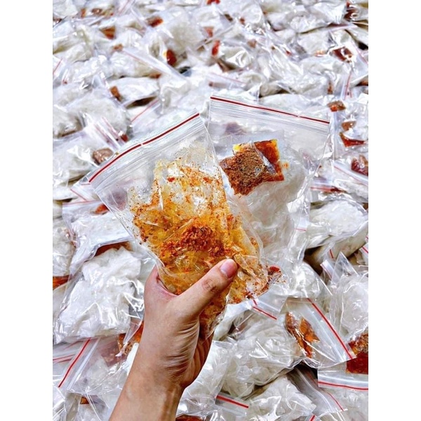 Bánh tráng sate muối tôm