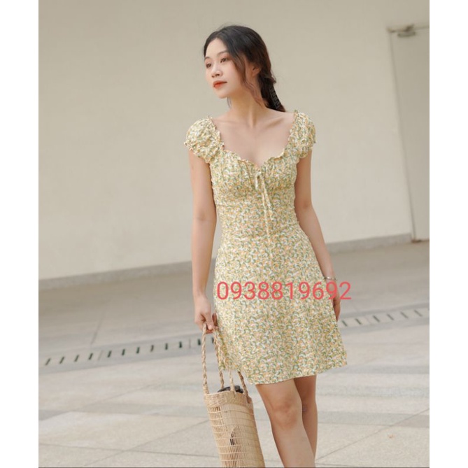 Đầm trễ vai dáng xinh