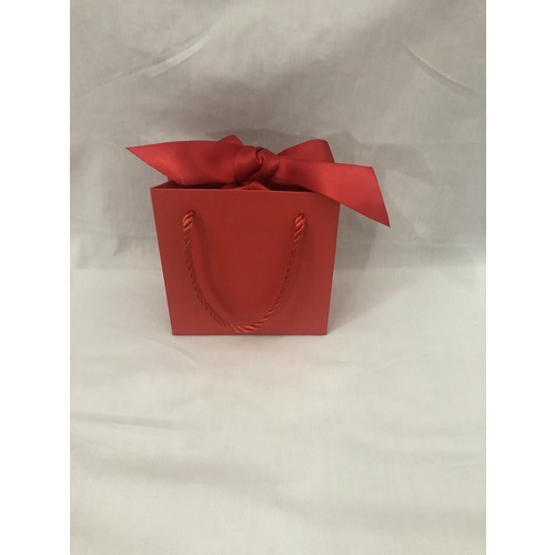 Túi giấy trang trí nơ để quà tặng nhỏ/mỹ phẩm kích thước 12 x 12 x 6,5cm /túi