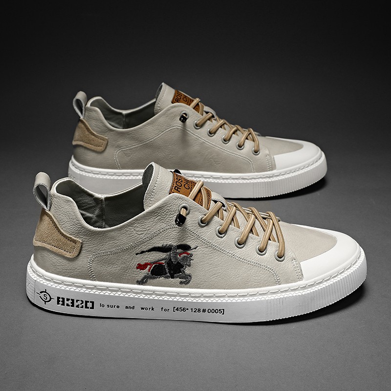 Giày Thể Thao Năng Động Cá Tính Có Size 39-44 Cho Nam