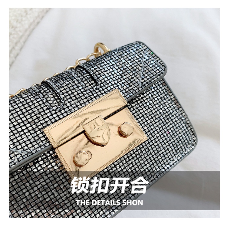 Túi đeo chéo JASMIN NOIR nắp gập đính kim cương giả phối dây xích thời