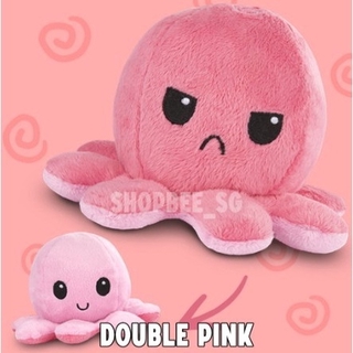 The stuffed octopus toy changes two-faced expressions