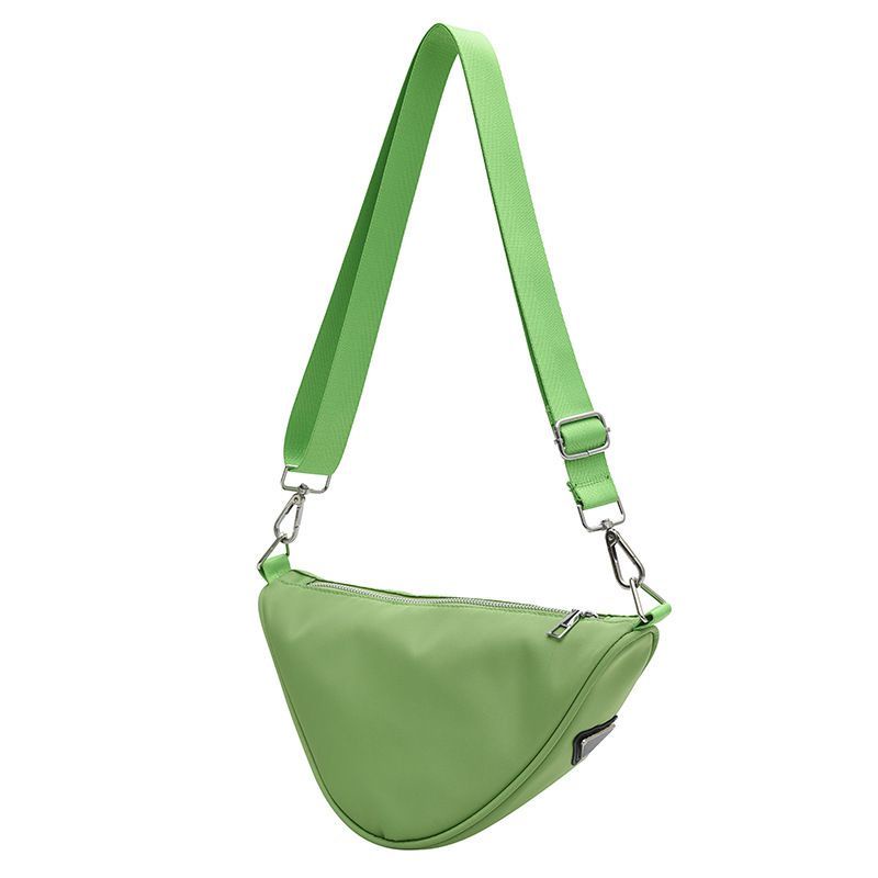 Túi Đeo Chéo Hình Tam Giác Cỡ Nhỏ 2022 Thời Trang Cho Nữ