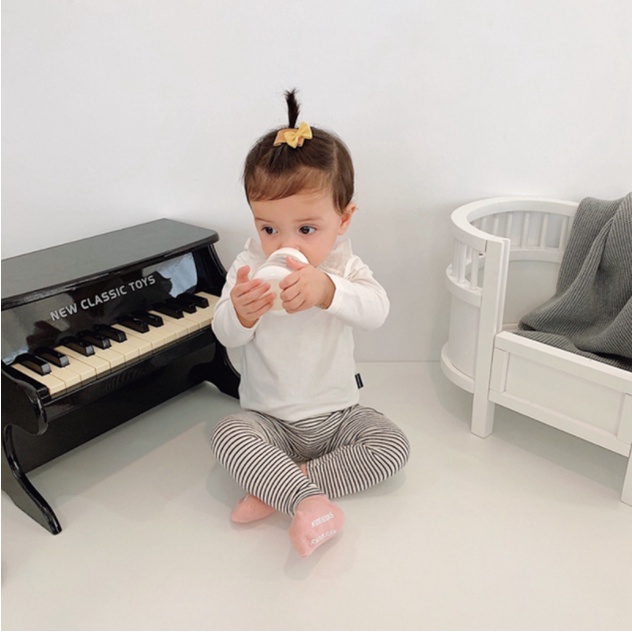 Vớ Cotton Chống Trượt Màu Sắc Đơn Giản Cho Bé 0-5 Tuổi